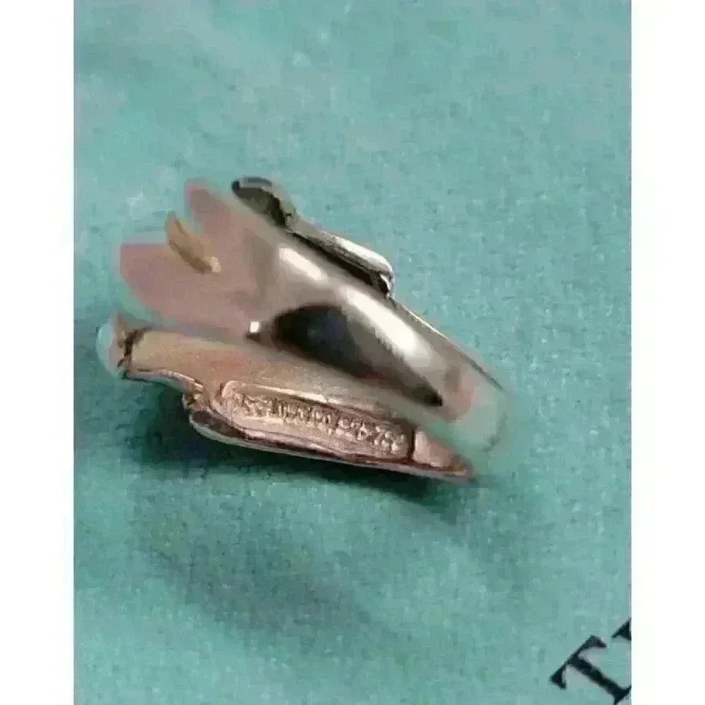 Tiffany & Co Sterling Silver 18kt Yellow Gold Shrimp Ring Size 5 - Picture 12 of 13